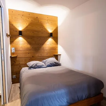 Apartment Superbe Vue, Acces Skis Aux Pieds, Tres Agreable Courchevel